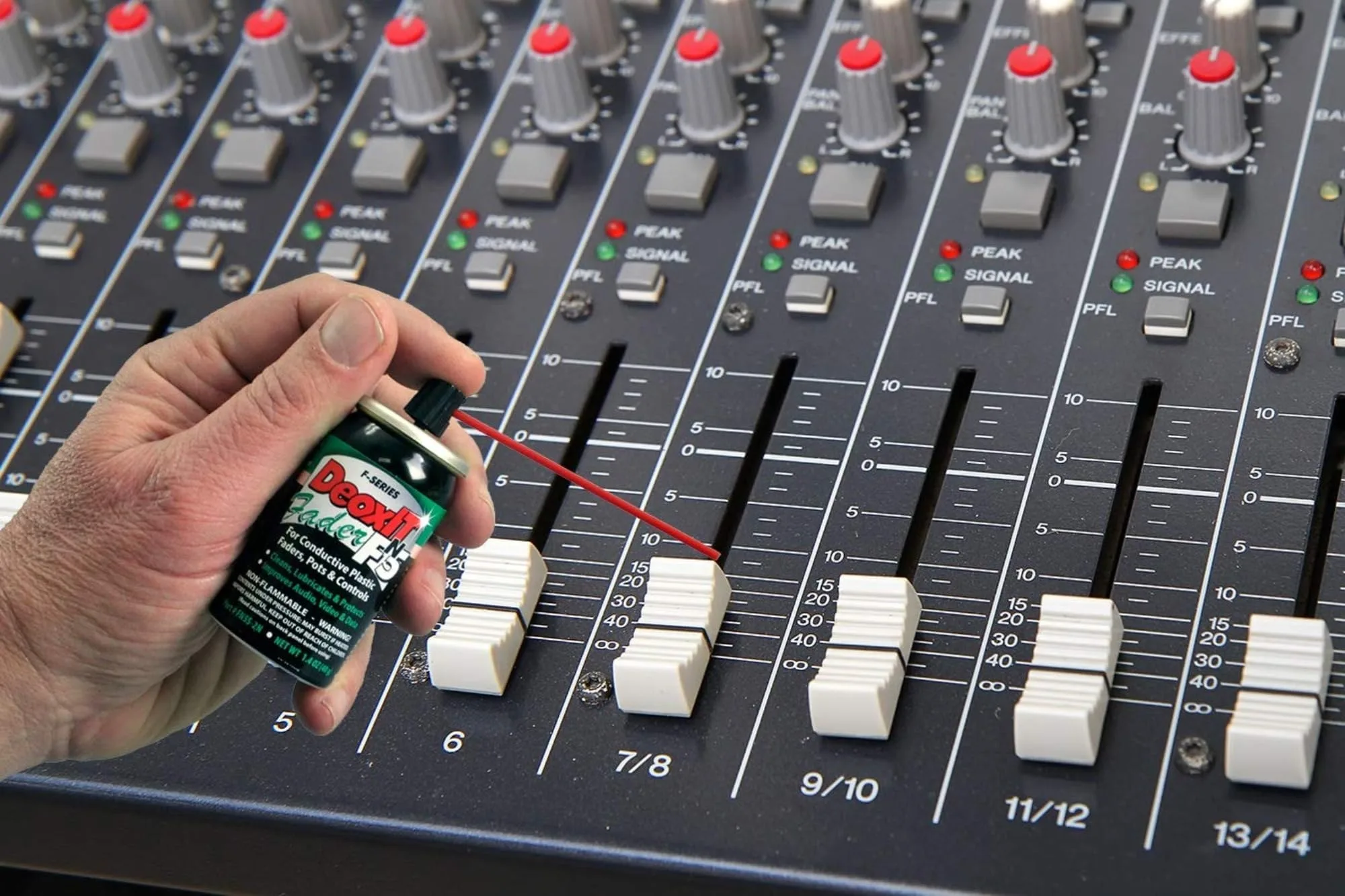 DeoxIT F5S-H6 FaderLube Spray, 5 oz – in use mixer faders